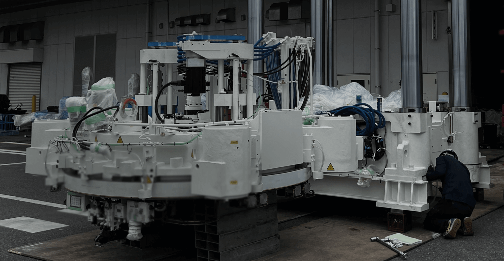 精密な技術で築く、安全と品質。妥協のない施工で、現場に確かな信頼を。